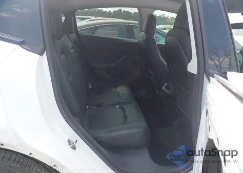 2020 Tesla Model Y Long Range Dual Motor All-Wheel Drive from USA, damaged, VIN 5YJYGDEE4LF038301